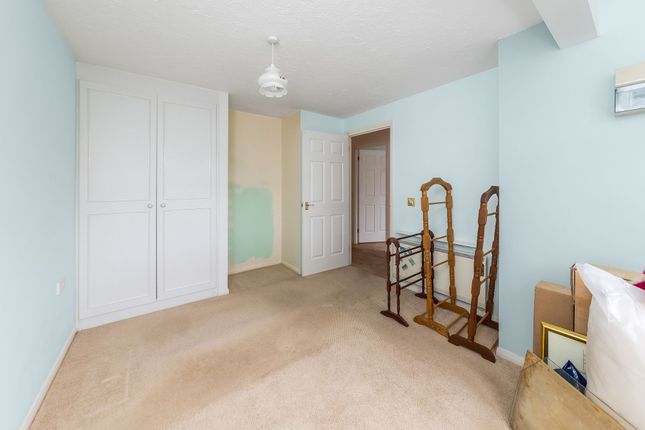 8 Mersey Way, Didcot photo 4