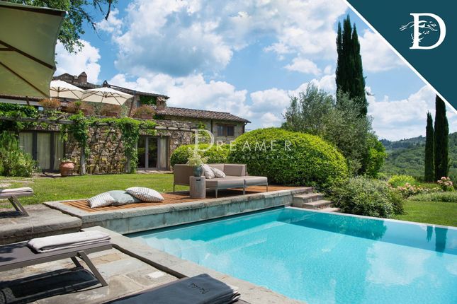 Villa for sale in Via Monterinaldi, Radda In Chianti, Toscana
