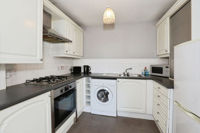 21 Wharton Hall,, Wharton Road, Cheshire photo 3