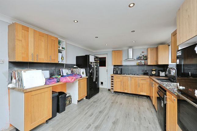 6, The Street, Marham photo 4