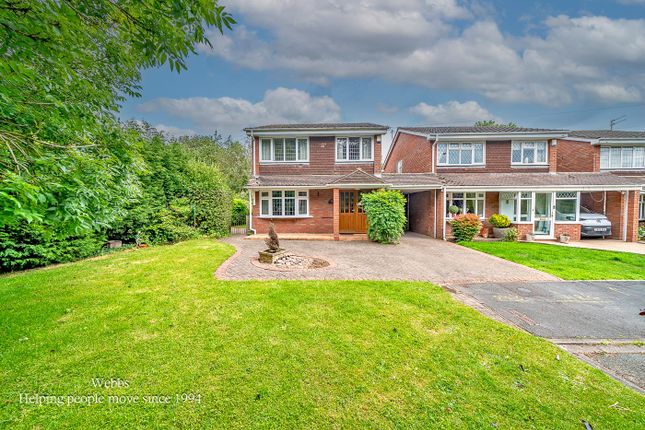 3-bed house on 10, Deanery Close, Wolverhampton, £250,000