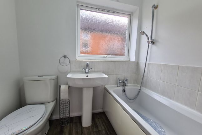 Terraced house to rent in Malmesbury Road, Southampton