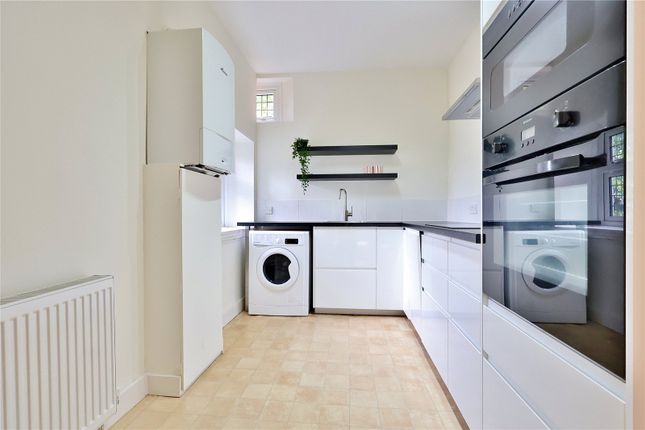 6 Pooks Hill,, Pembroke Road, Woking photo 2