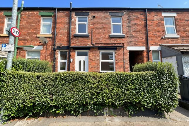 2-bed house on 44 Mart Lane, Ormskirk, £850/mo