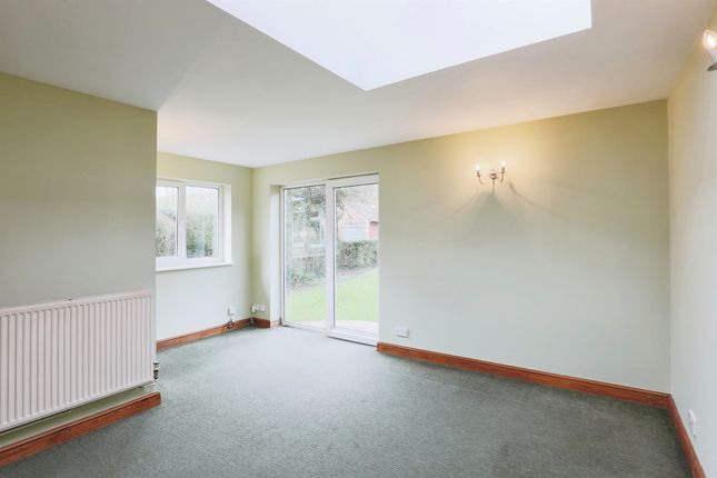 Bungalow for sale in The Bungalows, Shelsley Beauchamp, Worcester