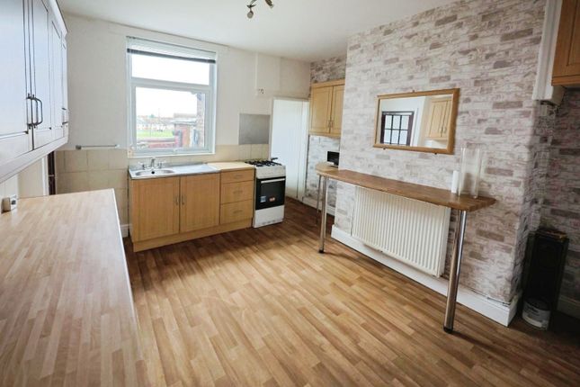 10, Front Street, Crook photo 4