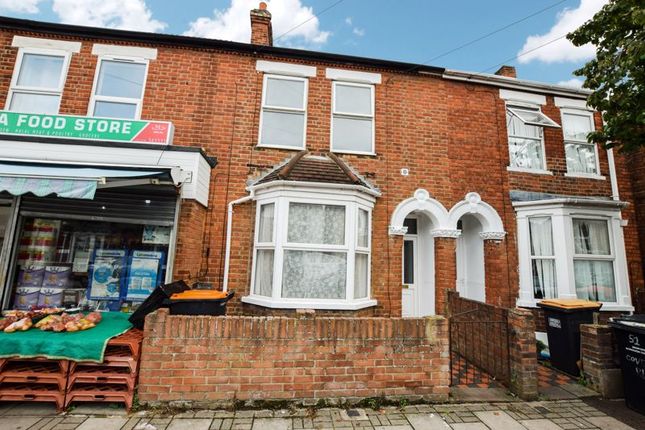 Thumbnail Property to rent in Coventry Road, Queens Park Area, Bedford