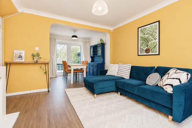 2 Celia Terrace, Bristol photo 2