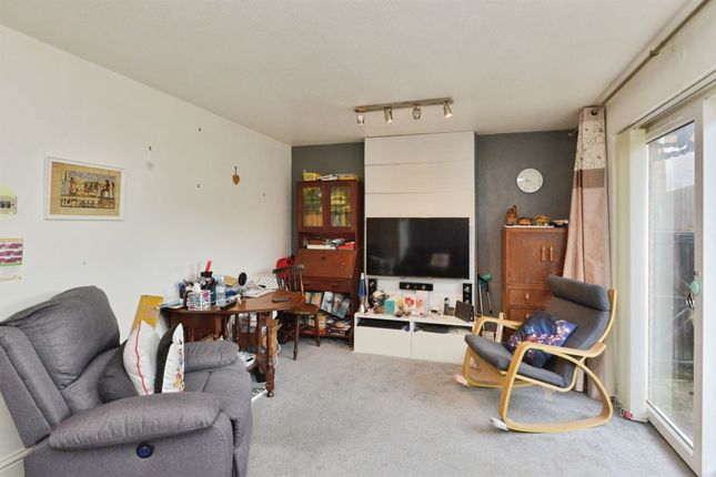 44, Kirtlington, Milton Keynes photo 4