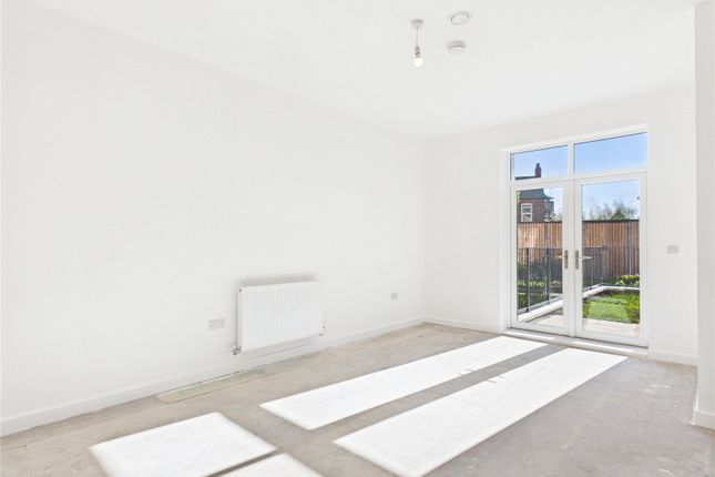 Apartment 1 - Tatton Place,, 30 Tatton Road, Manchester photo 3