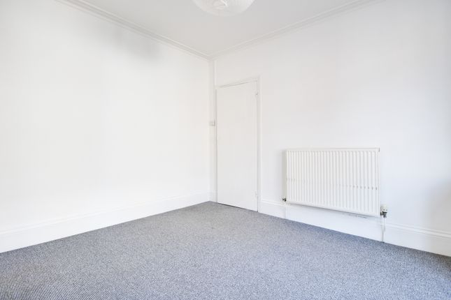 29, Clement Street, Gloucester photo 2