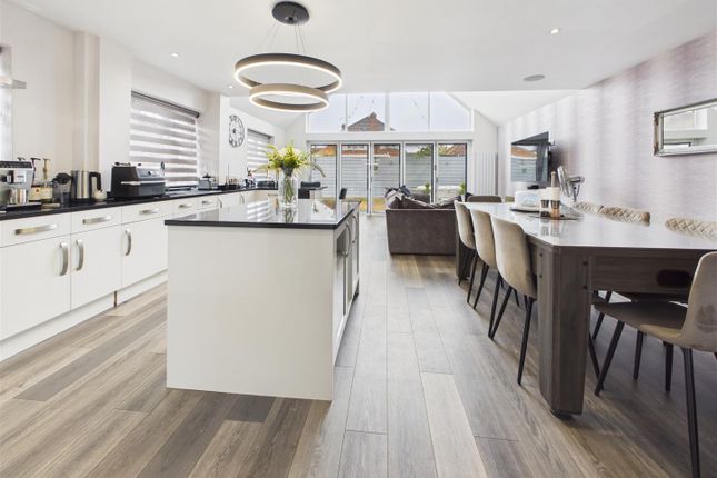 1, Wolsey Drive, Walton on Thames photo 2
