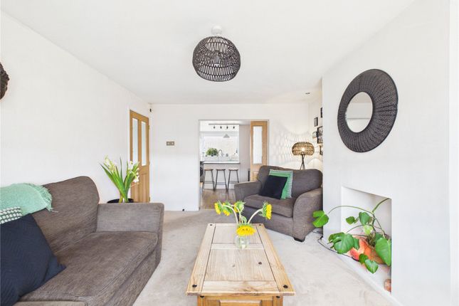 25, Cotswold View, Bristol photo 3