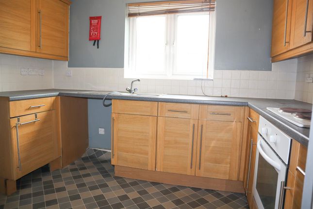 62, Macfarlane Chase, Weston-Super-Mare photo 4
