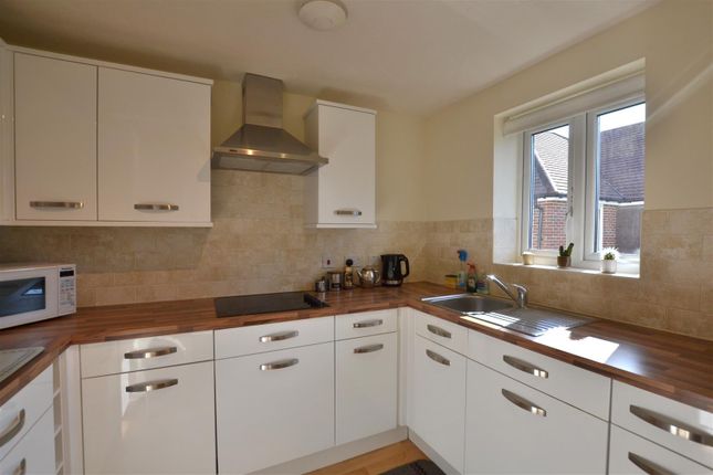 43, Russell Lodge, Branksomewood Road, Fleet photo 2