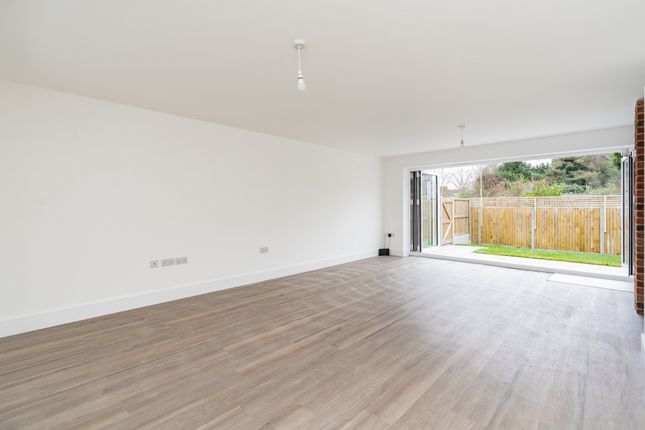 2b, Woodnesborough Road, Sandwich photo 5