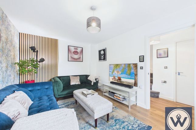 24, River View Drive, Salford photo 4