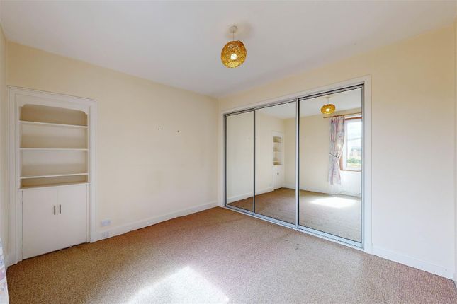 Flat for sale in Ballantine Place, Perth