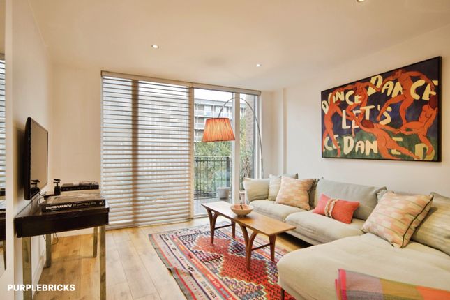 Flat 16/Lock Mill Apartments, Whiston Road, London photo 4