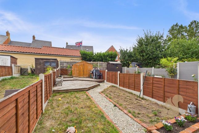 34, Thomas Bell Road, Colchester photo 3
