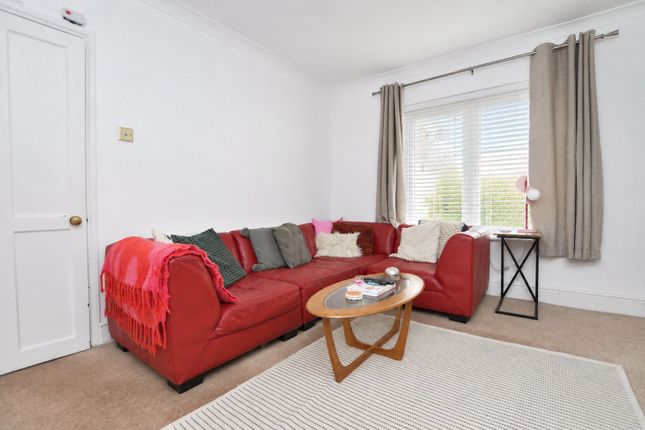 20, South Street, Farnborough photo 3