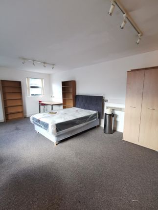 Studio to rent in St Helens Road, City Centre, Swansea