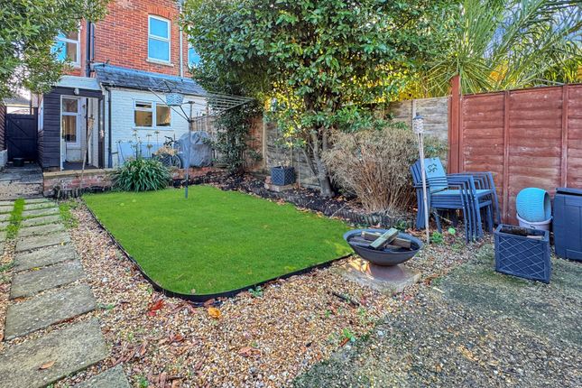 10 Coronation Road, Cowes photo 2