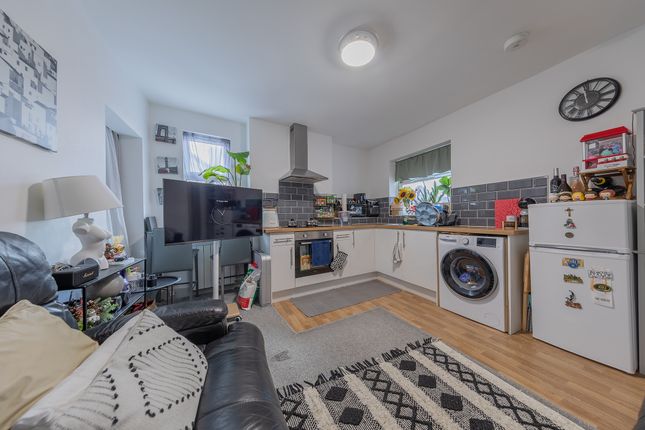 36, Borough Road, Burton upon Trent photo 3