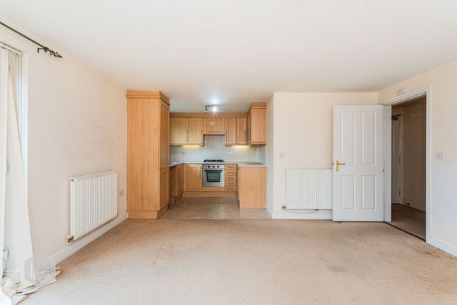 40 Gadfield Court, Manchester photo 4