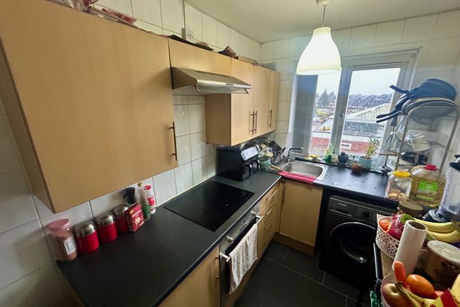 Flat D, 827, Warwick Road, Birmingham photo 5