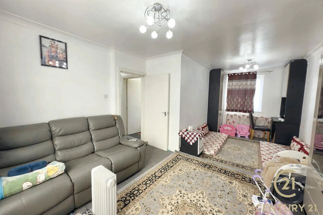 Flat 7 Holly Lodge, 150 Norwood Road, Southall photo 4