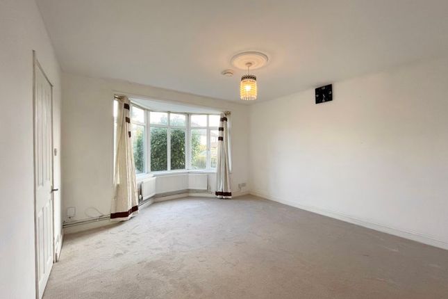 Terraced house for sale in Harcourt Avenue, Edgware