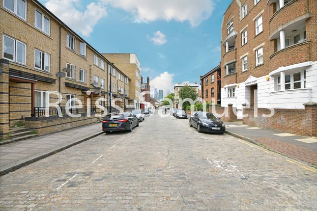 Thumbnail Terraced house to rent in Ferry Street, Isle Of Dogs, Greenwich, Isle Of Dogs, Greenwich, Docklands, London