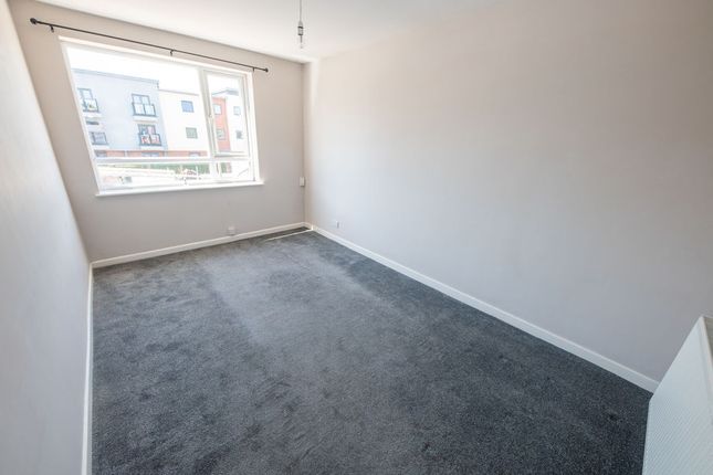 1a Hambledon Parade, Hambledon Road, Waterlooville photo 5
