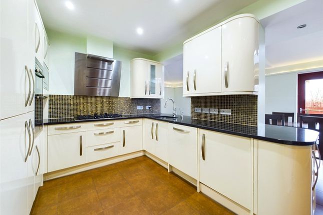 Semi-detached house for sale in The Risings, Walthamstow, London