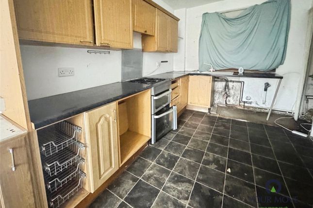 21, West Crescent, Lancashire photo 3