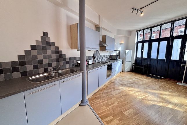 Loft 2 The Factory, Denmark Road, Leicester photo 4