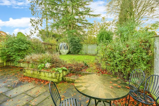 Link-detached house for sale in Krebs Gardens, Oxford