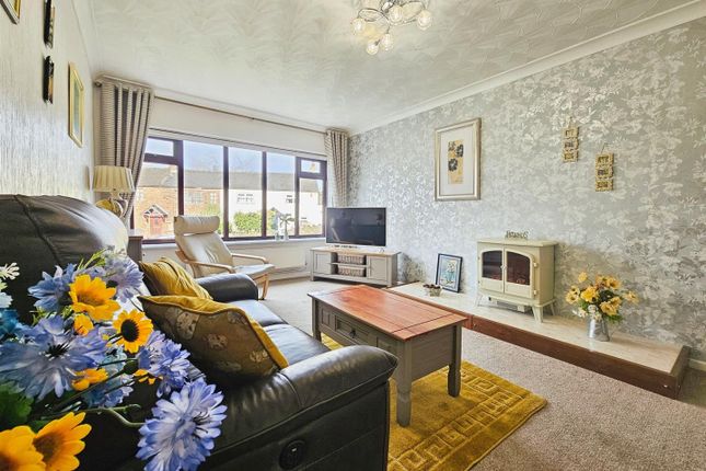 20, Church Road, Brown Edge photo 4