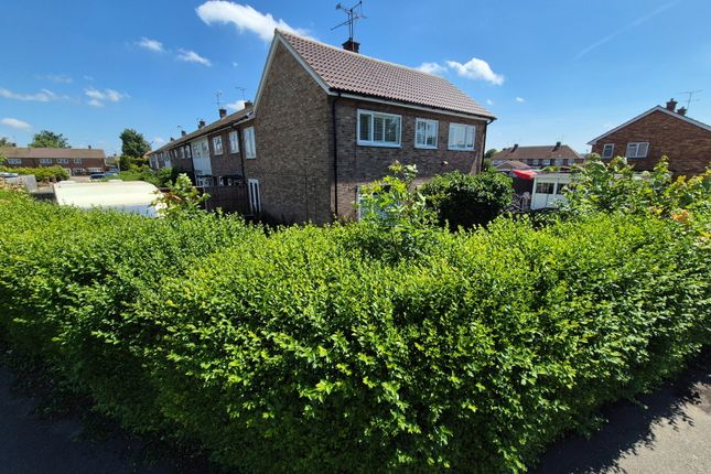 6, Tithe Farm Road, Dunstable photo 2