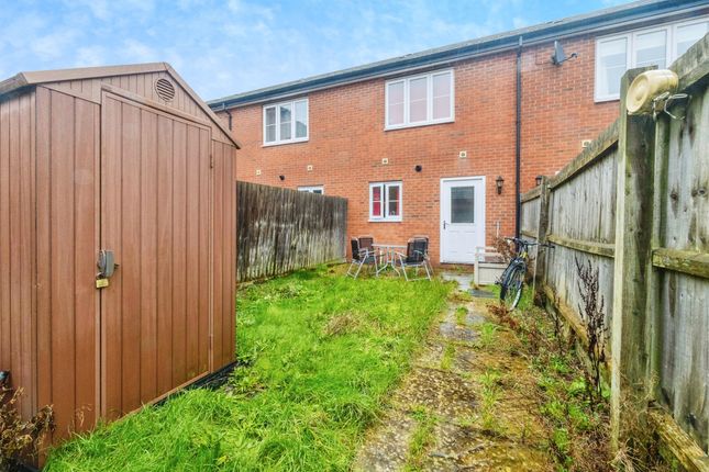 8, Iris Crescent, Lincoln photo 2
