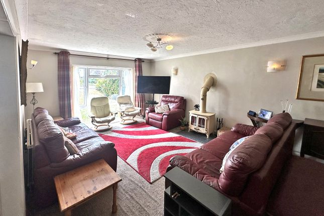 7, Mount Pleasant Drive, Christchurch photo 3