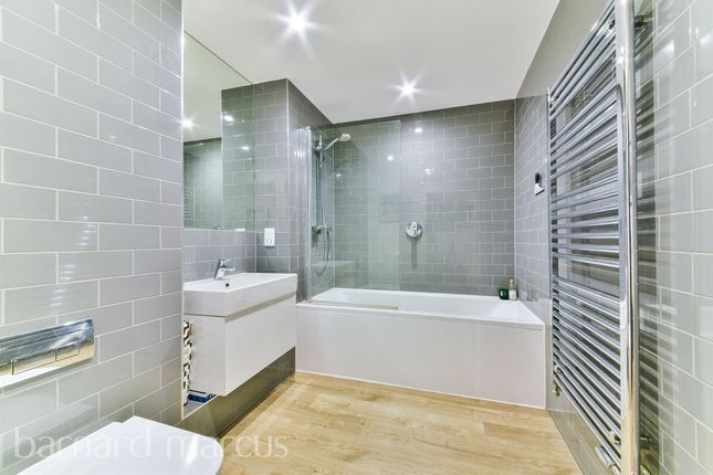 Flat for sale in Station Approach, Sydenham Road, London
