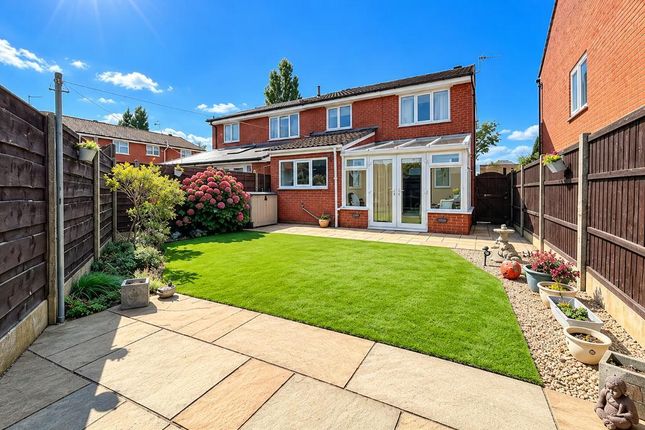 6, Ramsgreave Close, Bury photo 4