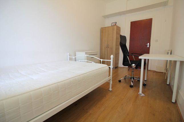 Thumbnail Room to rent in Churchfield Road, Acton