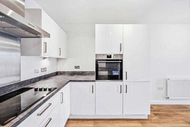 24, James Smith Court, Kent photo 4