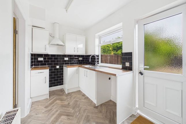 32, Brendon Avenue, HULL photo 2