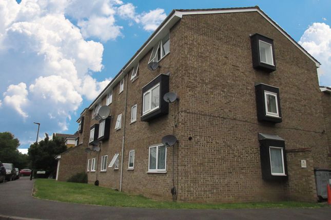Two Bedroom Recently Decorated Flat