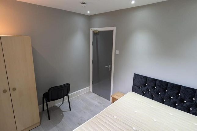Room 7, Manchester photo 2