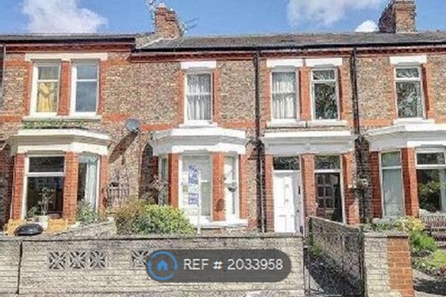 Maisonette to rent in Lansdowne Road, Hounslow